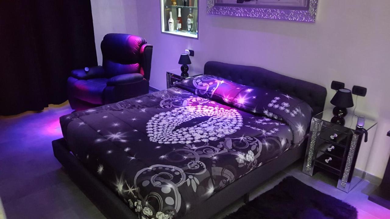 Hotel Taromy Неаполь Экстерьер фото